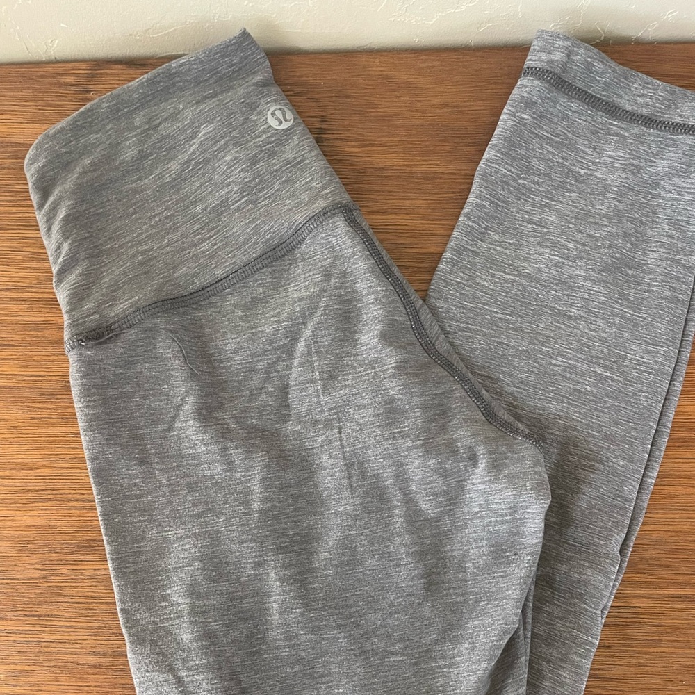 Lululemon wunder under size 2